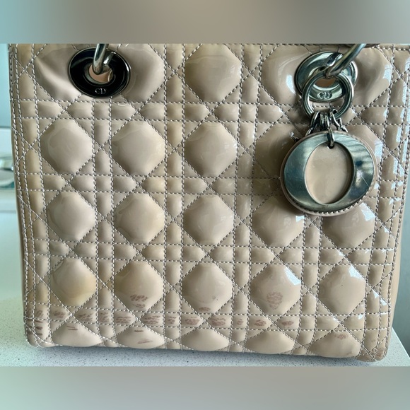 Lady Dior patent leather bag. Tags and strap included. See photos for details - Picture 10 of 10